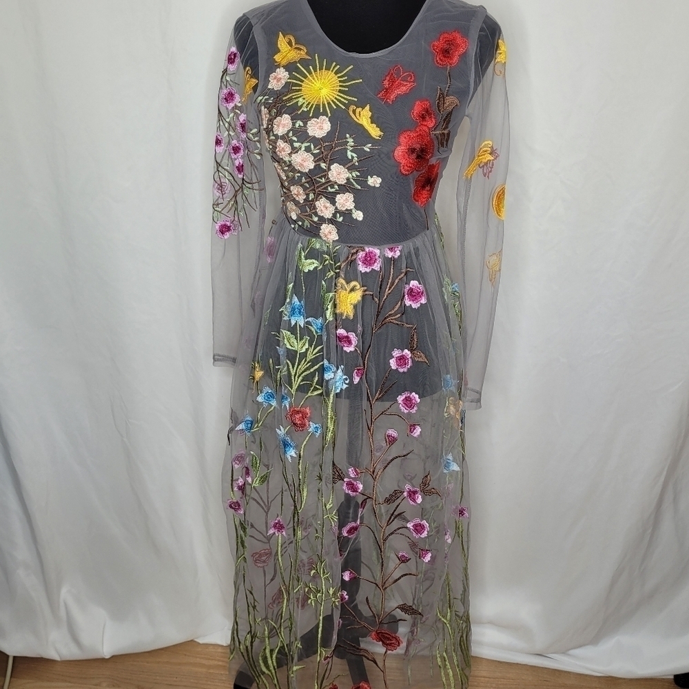 BLUEOXY Floral Embroidered Mesh Overlay Dress - Size XS ** FLAWED - Picture 4 of 16